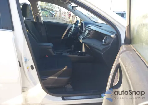 2018 Toyota Rav4 Le из США, поврежденный, VIN JTMBFREV4JJ178182